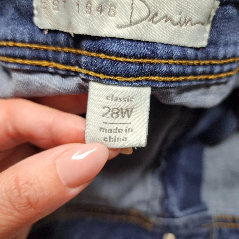 C. Est 1946 Denim Jeans Mens 28W Blue Southwestern‎ Embroidered Classic Cropped